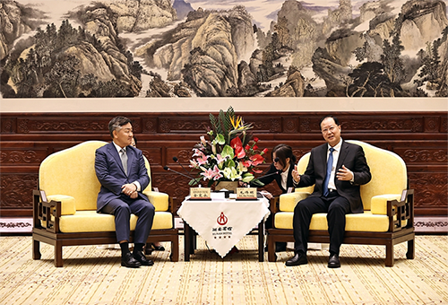 毛伟明会见韩国全罗北道知事金宽永